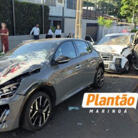 Caminhonete invade preferencial, atinge carro e causa acidente com quatro veículos em Maringá Foto 1 Fotos de Caminhonete invade preferencial, atinge carro e causa acidente com quatro veículos em Maringá