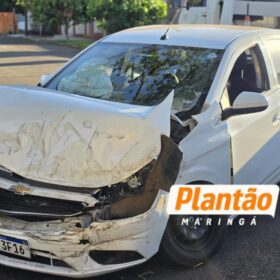 Caminhonete invade preferencial, atinge carro e causa acidente com quatro veículos em Maringá Foto 4 Fotos de Caminhonete invade preferencial, atinge carro e causa acidente com quatro veículos em Maringá