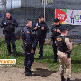 Câmera registra acidente com moto de alta cilindrada que matou motociclista em Maringá Foto 8 Fotos de Câmera registra acidente com moto de alta cilindrada que matou motociclista em Maringá