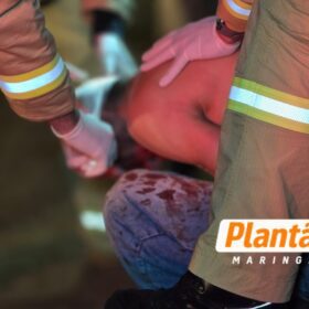 Homem é agredido por populares após tentar roubar moto de entregador em Maringá Foto 8 Fotos de Homem é agredido por populares após tentar roubar moto de entregador em Maringá