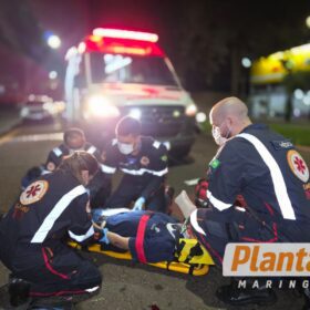 Homem sofre traumatismo craniano após atropelamento em avenida de Maringá Foto 3 Fotos de Homem sofre traumatismo craniano após atropelamento em avenida de Maringá