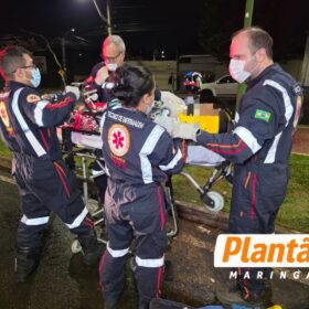 Motociclista é socorrido em estado gravíssimo após colisão com Jeep em Maringá; motorista estava com CNH suspensa Foto 8 Fotos de Motociclista é socorrido em estado gravíssimo após colisão com Jeep em Maringá; motorista estava com CNH suspensa