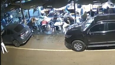 Fotos de Atirador invade estabelecimento, mata duas pessoas e deixa três baleadas na região de Maringá; veja o vídeo