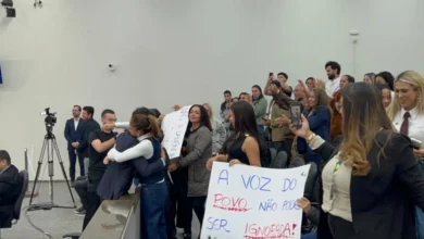 Fotos de Câmara de Maringá rejeita denúncias contra Lemuel Salvando Vidas feitas por veterinárias da prefeitura