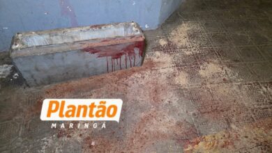 Fotos de Homem é atacado por dupla e fica gravemente ferido após ser esfaqueado em Maringá
