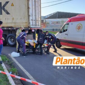 Jovem de 19 anos fica gravemente ferido após colisão entre caminhão e motoneta em Maringá Foto 2 Fotos de Jovem de 19 anos fica gravemente ferido após colisão entre caminhão e motoneta em Maringá