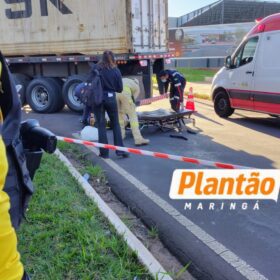 Jovem de 19 anos fica gravemente ferido após colisão entre caminhão e motoneta em Maringá Foto 1 Fotos de Jovem de 19 anos fica gravemente ferido após colisão entre caminhão e motoneta em Maringá