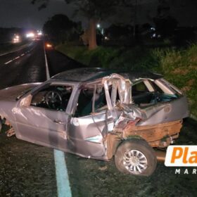 Fotos de ‘Não deu tempo de fazer nada’: motorista relata grave acidente após carro invadir pista na BR-376, em Maringá