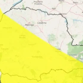 Novo alerta de frente fria atinge 243 cidades no Paraná e provoca queda de até 5°C; veja a previsão completa Foto 2 Fotos de Novo alerta de frente fria atinge 243 cidades no Paraná e provoca queda de até 5°C; veja a previsão completa