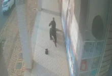 Fotos de Vídeo registra briga no centro de Maringá após denúncia de assédio; homem fica em estado grave e é entubado