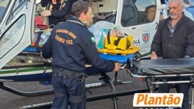 Fotos de Mulher em estado grave é transferida de helicóptero para o Hospital Universitário de Maringá após acidente 